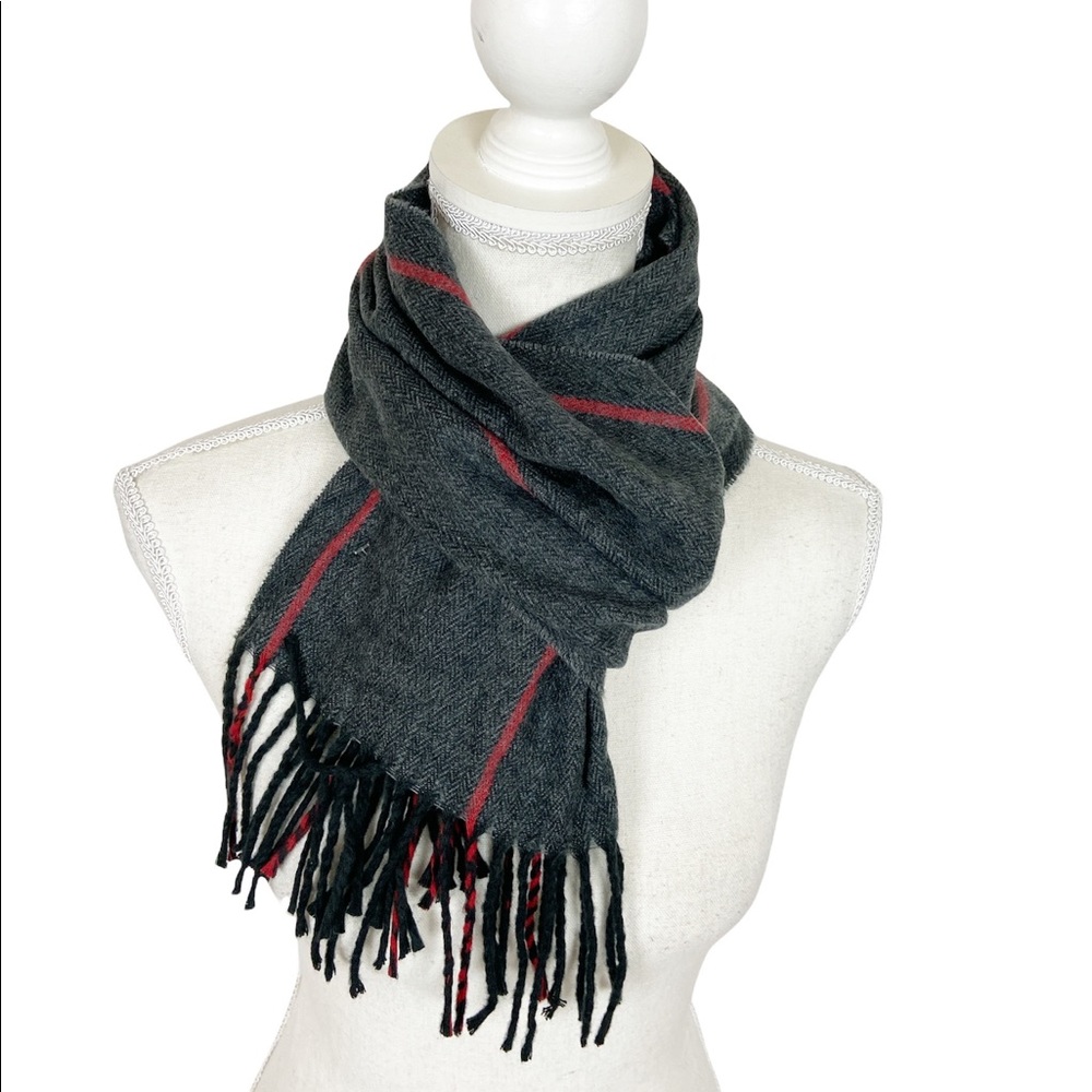 Geoffrey Beene Plaid Scarf Made in Italy in Charcoal Gray and Red Unisex NWT